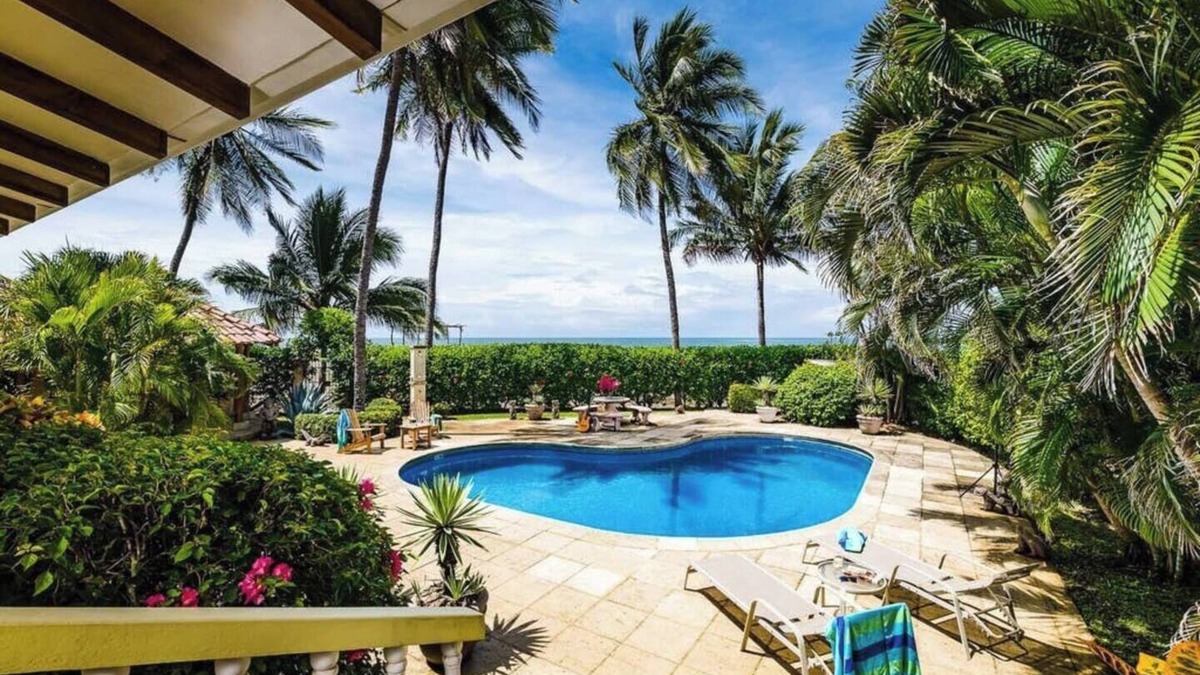 Junquillal House | Pedacito de Cielo is a peaceful, beachfront 2BR villa with a private pool and unbeatable sunsets.