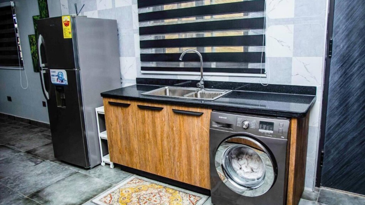 North Legon Apartment | PEK Villa, Cozy Luxury Hideouts Three-Bedroom Apartment