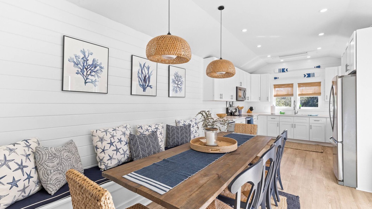 Pelican Bay House | Pelican Bay 14 -Luxury Home 5 min to Beach!
