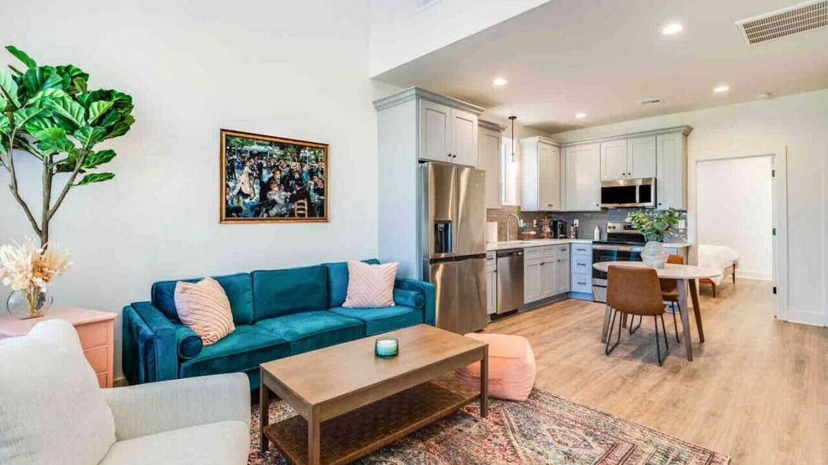 Lafayette House | Pelican House/Prime Location W/Luxury Amenities