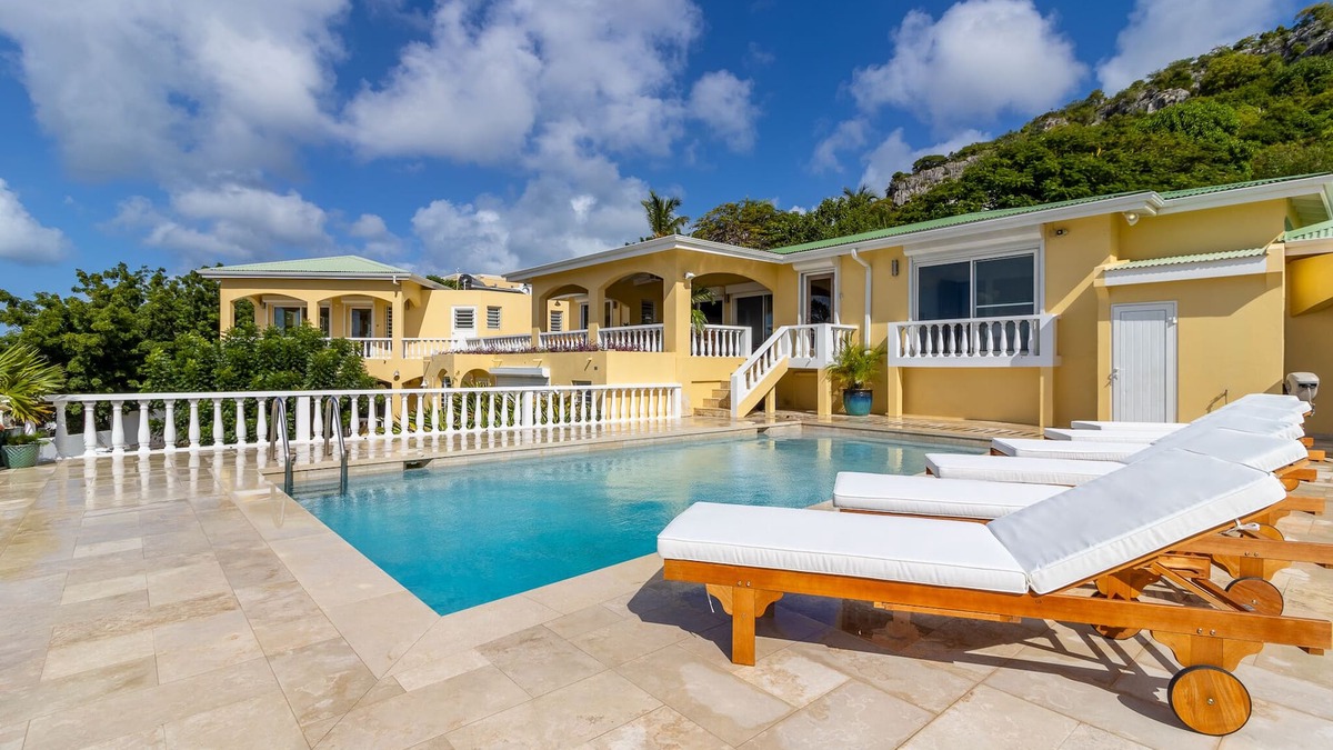 Pelican Key Villa | Pelikaan Sunset: A Villa With Stunning Ocean Views