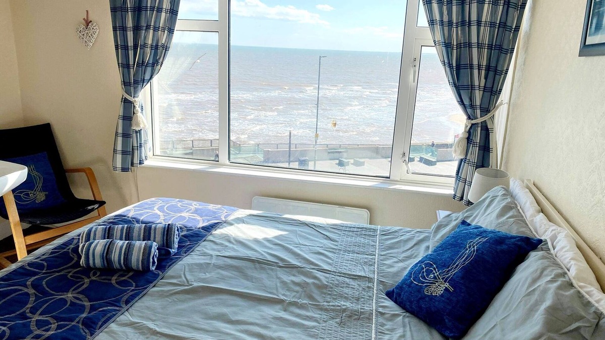 Bridlington Hotel | Pembroke Seafront B&B