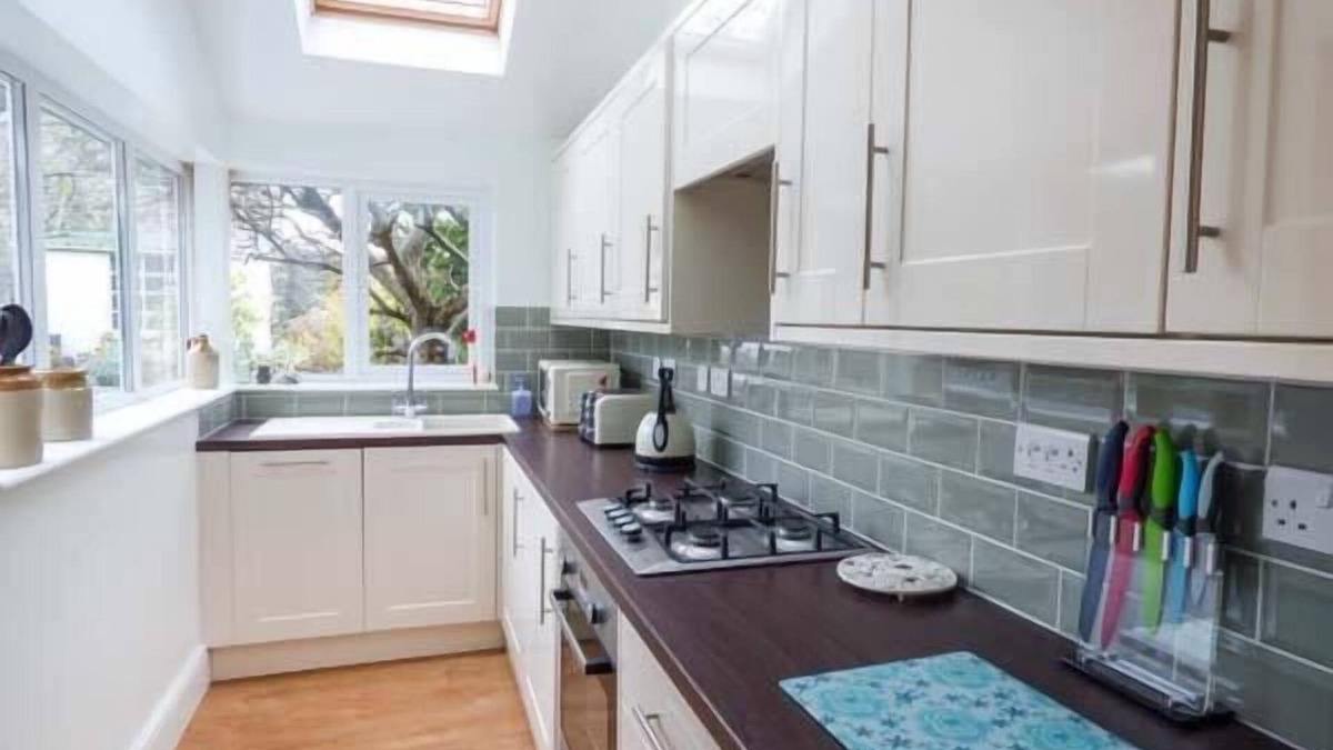 Vale of Glamorgan Cottage | Pen Hill