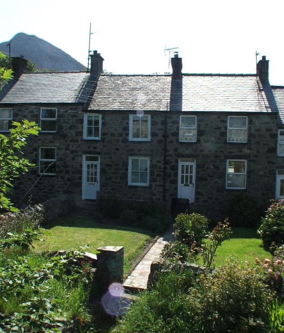 Trefor House | Pen Llyn Quarryman's Cottage