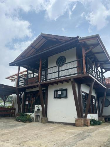 Cipanas Cabin | Penginapan Dari Nol Puncak