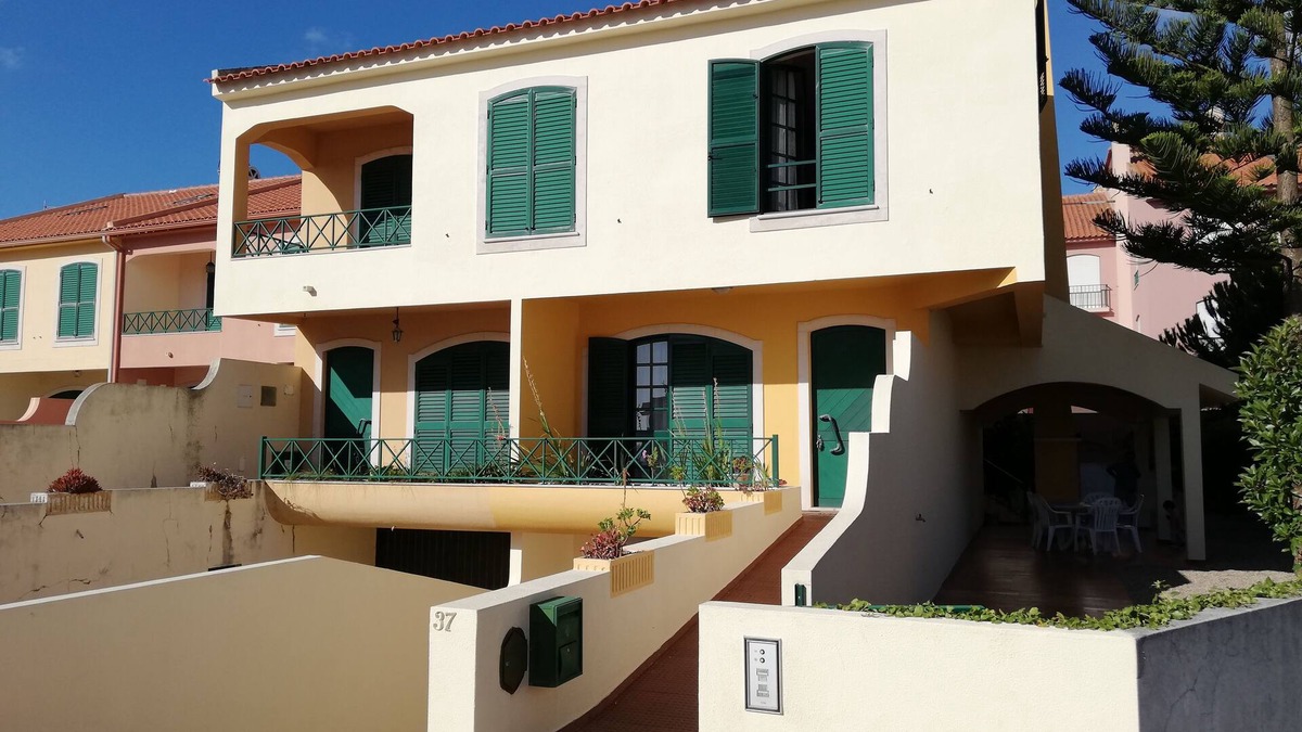 Peniche Villa | PENICHE Beach House at Consolation Beach