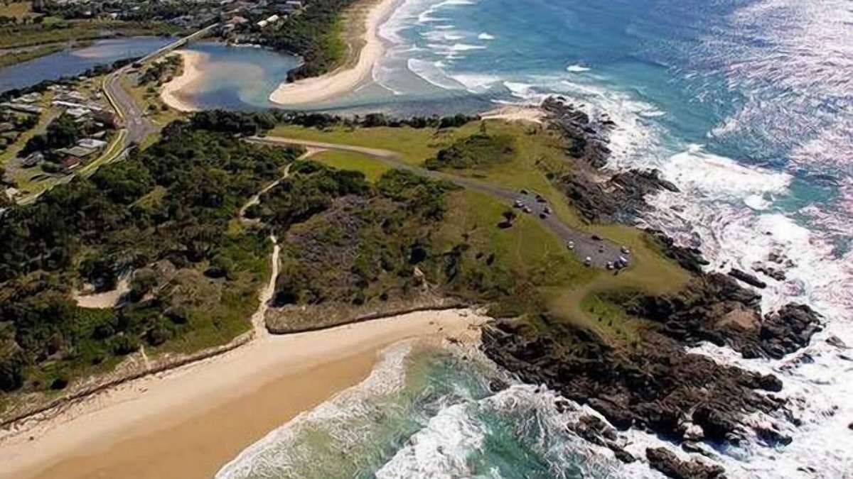 Hastings Point House | PENINSULA 9 - Beachfront Townhouse
