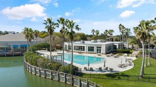 Gulf Shores House | Peninsula Golf Club - The Links 204A