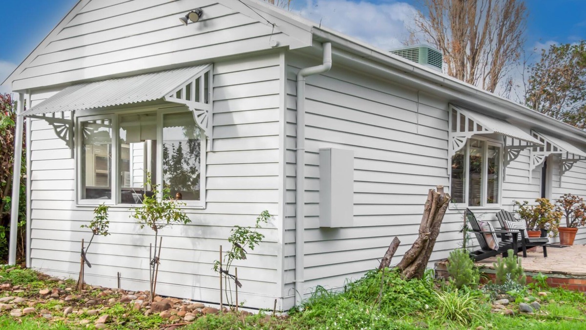 Tootgarook House | Peninsula Holiday Cottage 10 minutes walk to the beach