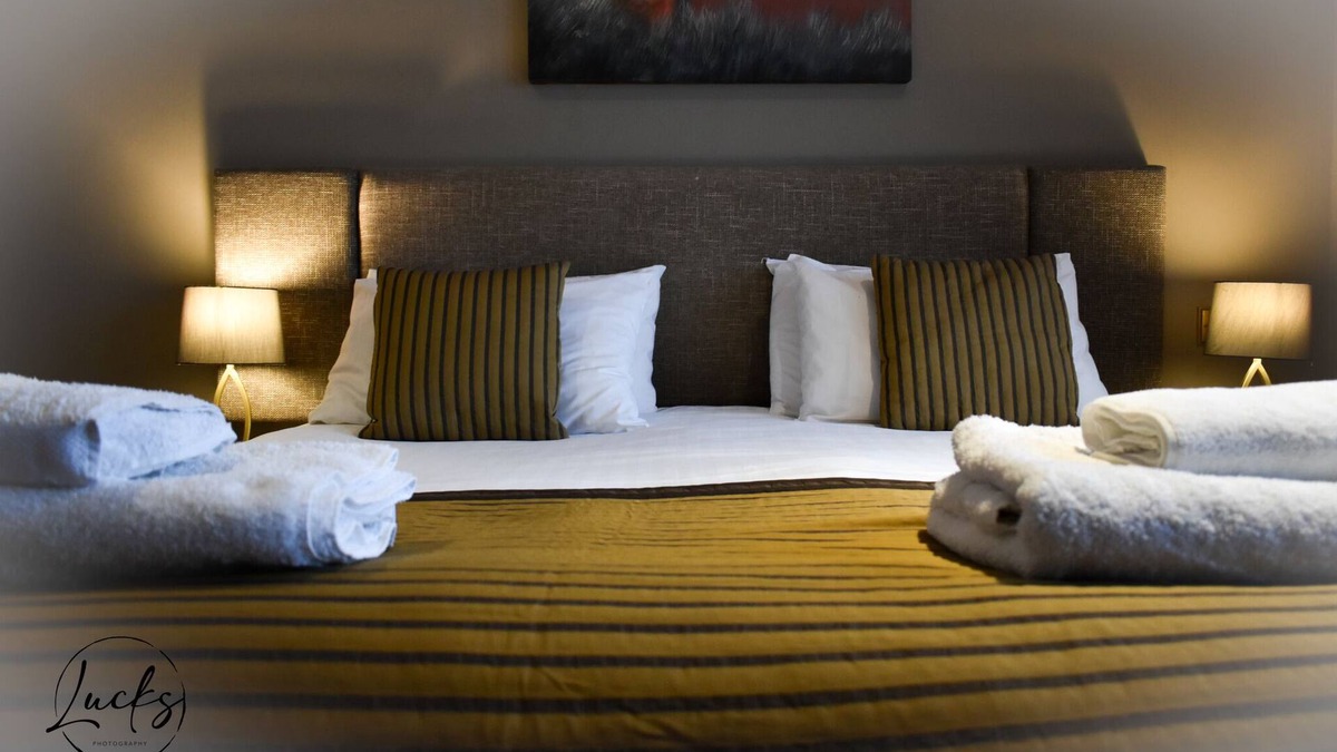 Ainley Top Hotel | Pennine Manor Hotel