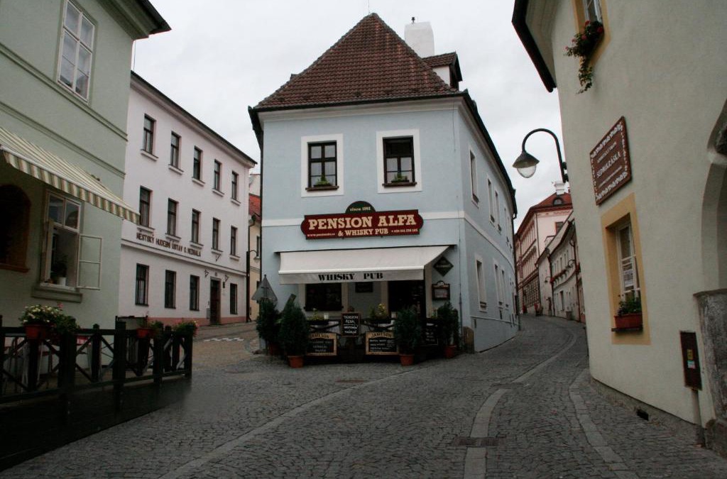 Tabor House | Pension Alfa & Whisky Pub