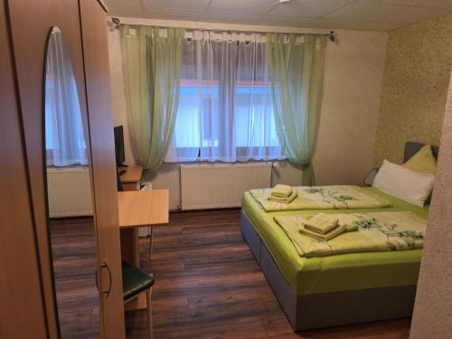 Alsleben House | Pension & Ferienhütten Zur Alten Werft