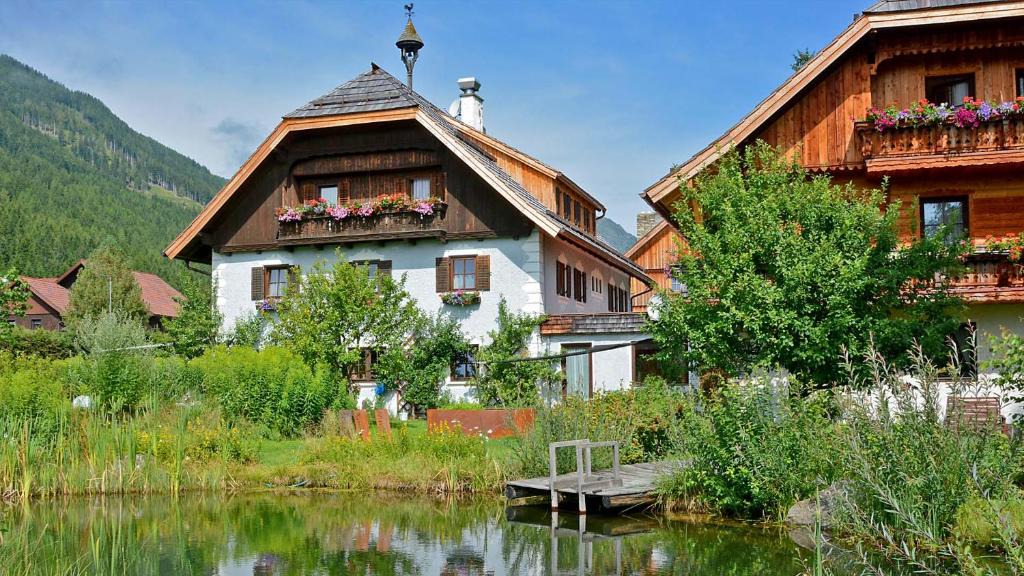 Weisspriach House | Pension Gruber