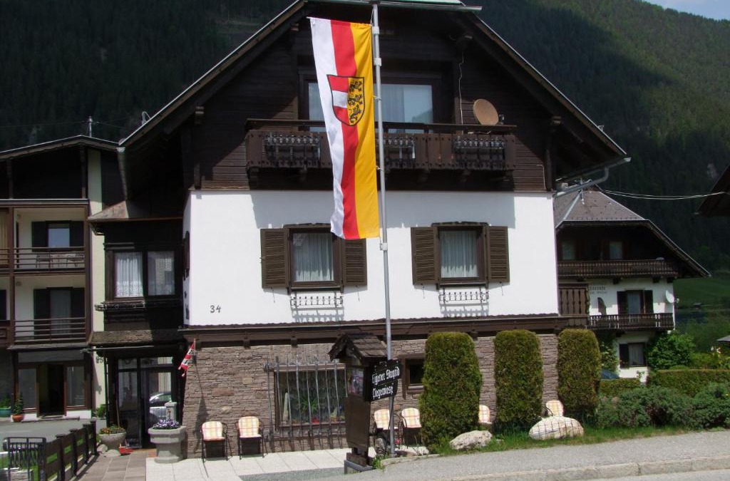 Gatschach House | Pension Seeheim