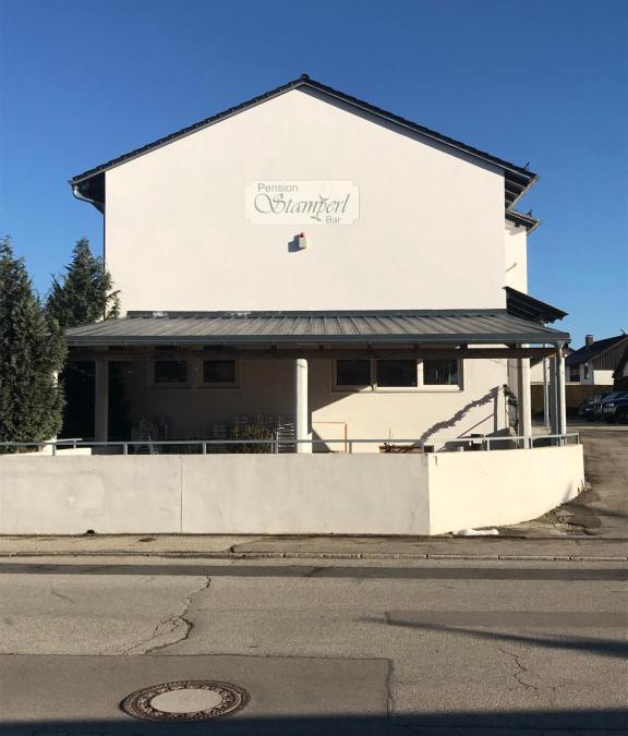 Vohburg an der Donau House | Pension Stamperl Bar