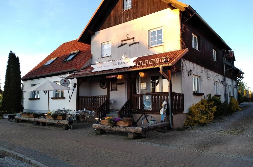 Flecken Zechlin House | Pension und Gasthof Zur Scheune