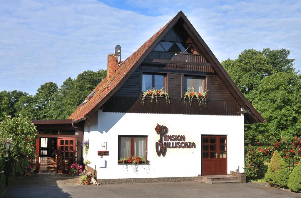 Burg-Dorf House | Pension Willischza