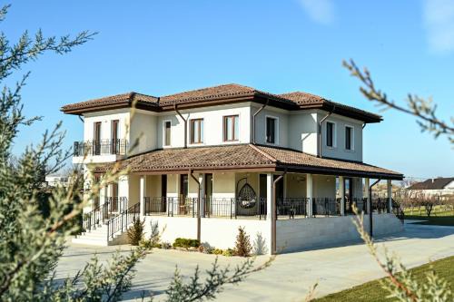 Cogealac House | Pensiunea Funda