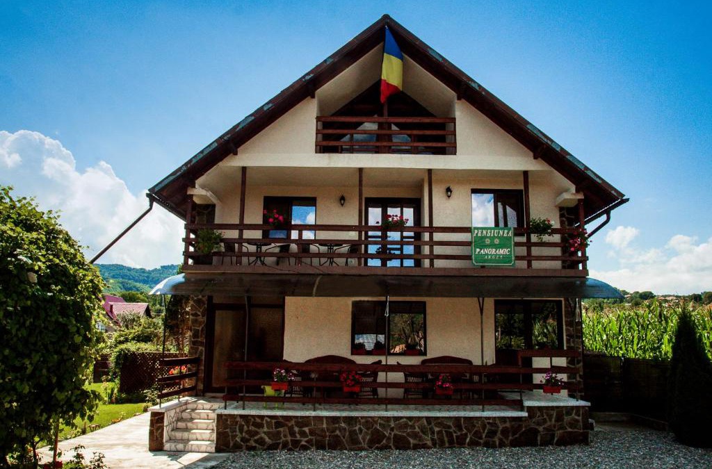 Corbeni House | Pensiunea Panoramic