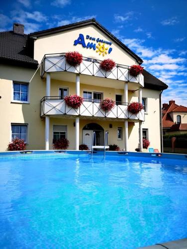 Mielno House | Pensjonat Amor