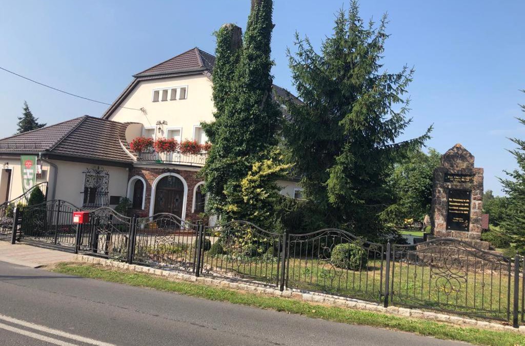 Nowogrod Bobrzanski House | Pensjonat Garack
