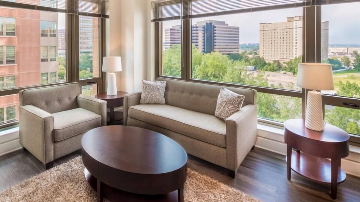 Aurora Highlands Apartment | Pentagon City 2 BR | Steps from Whole Foods