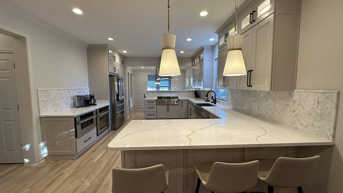 Arlington Ridge House | Pentagon City House. - 6 bedrooms/6 bathrooms