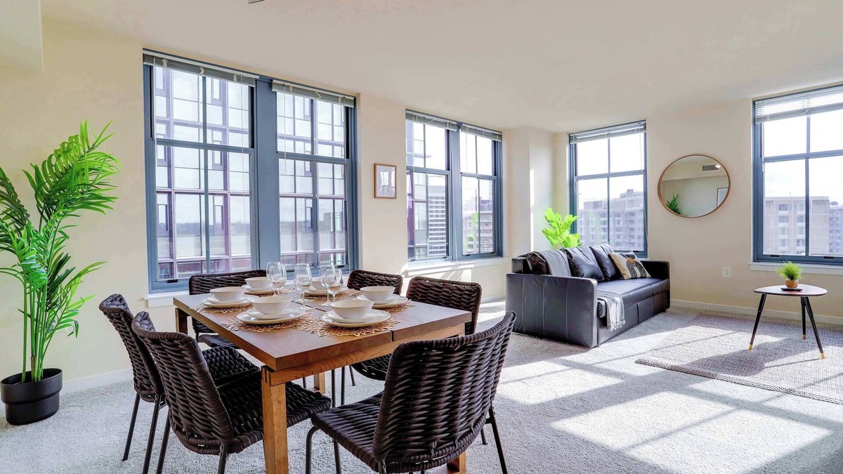 Aurora Highlands Apartment | Pentagon City Retreat w/Comfort
