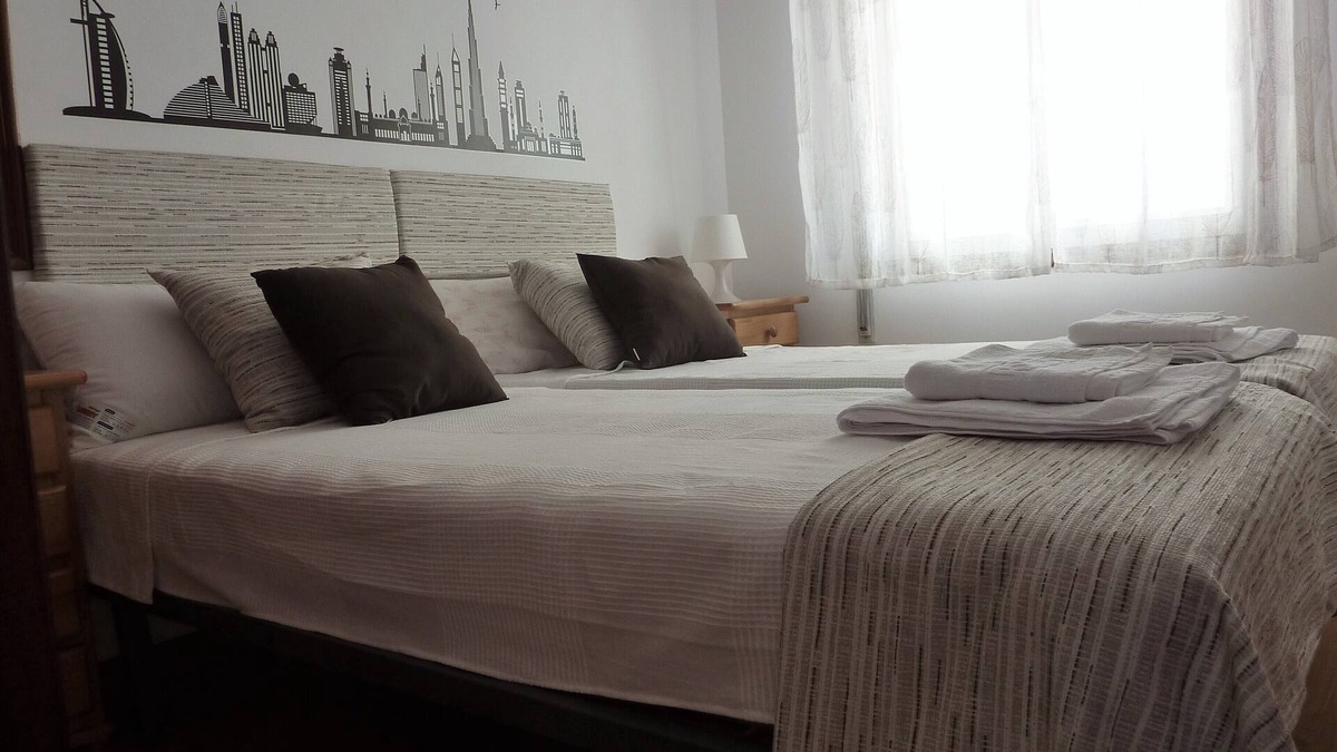 Santiago de Compostela Condo | Penthouse with WiFi next to the train station