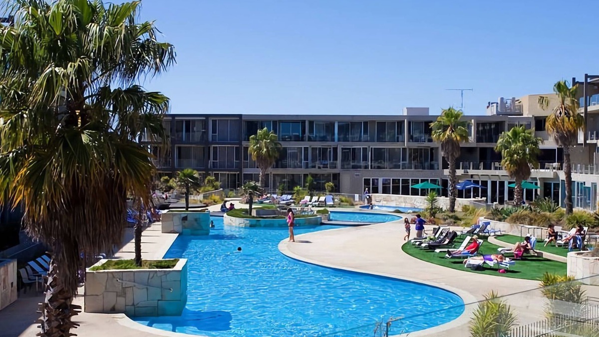 Torquay Apartment | Penthouse 305 located at the Beach front resort