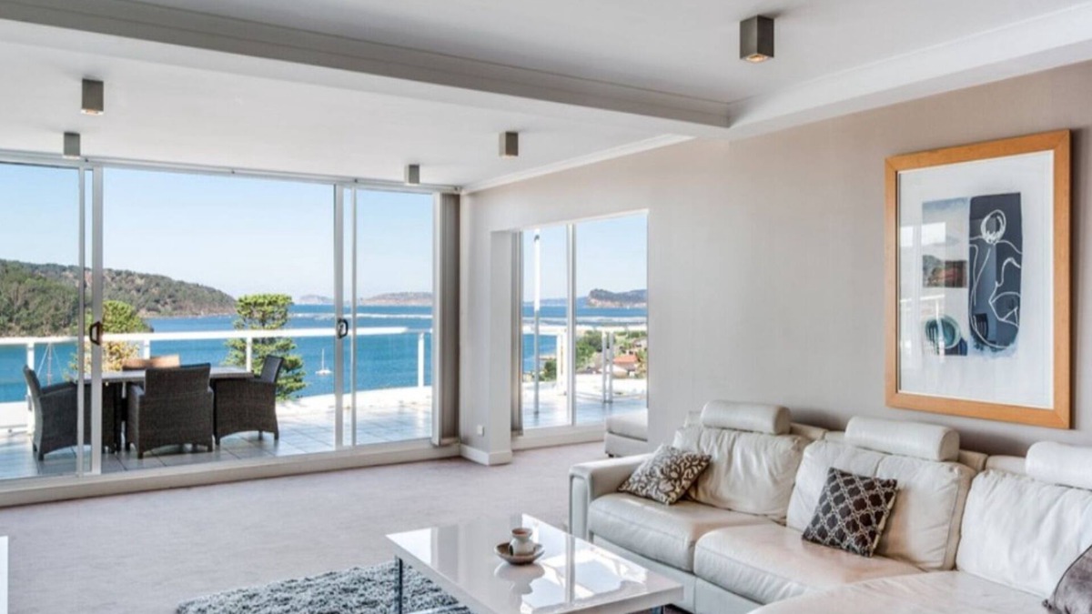 Ettalong Beach House | PENTHOUSE 707 - 4 Bedroom Oceanview Penthouse