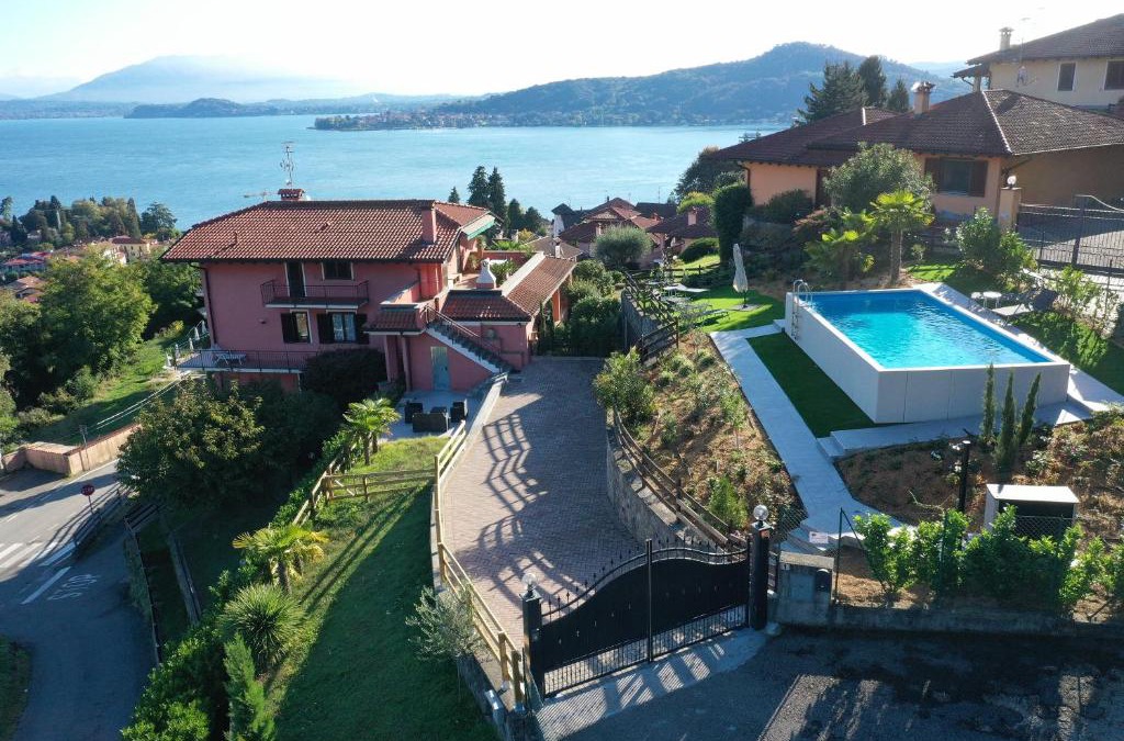 Meina Apartment | Penthouse Andrea