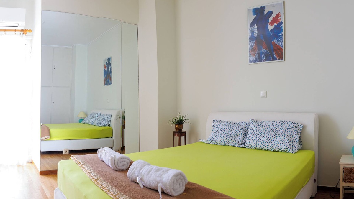 Ampelokipoi Apartment | Penthouse Anneliese