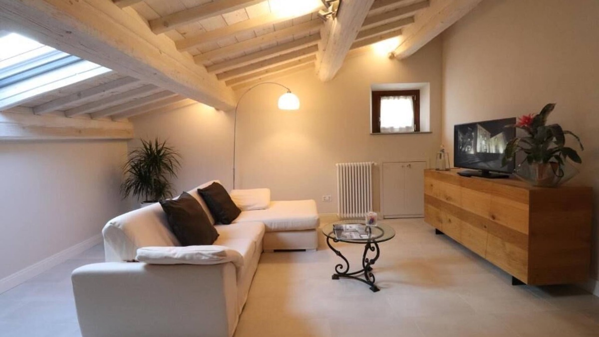 Dicomano Apartment | Penthouse Apartment - Attic