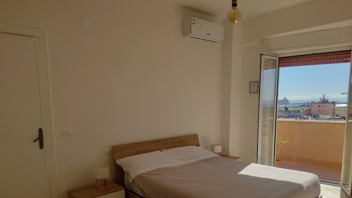 Bagnoli Apartment | Penthouse Casa Flegrea
