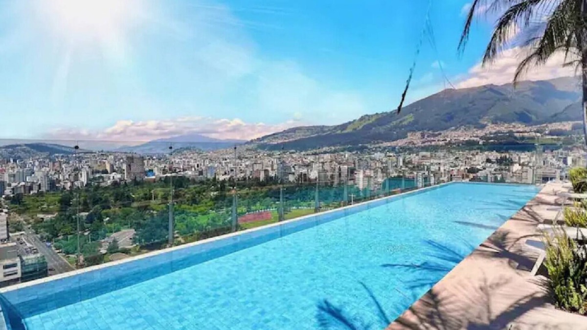 Financial District Apartment | Penthouse con vista panorámica piscina Jacuzzy gym