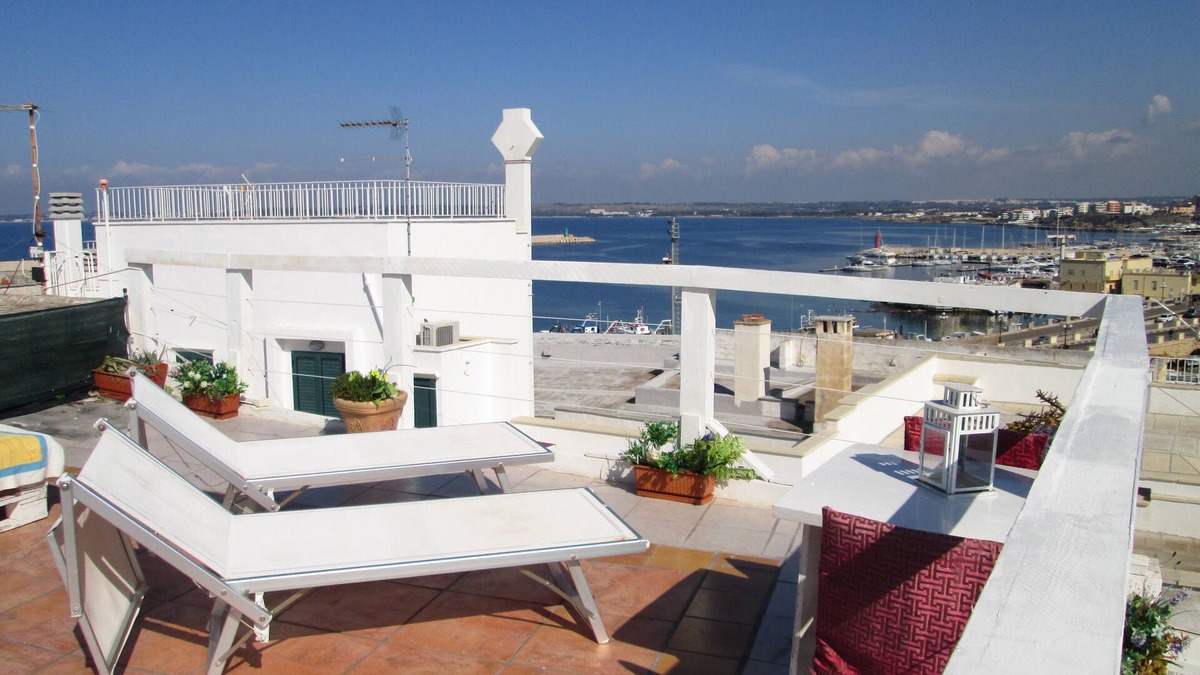 Gallipoli Historic Center Apartment | PENTHOUSE D'ANGIO 'GALLIPOLI