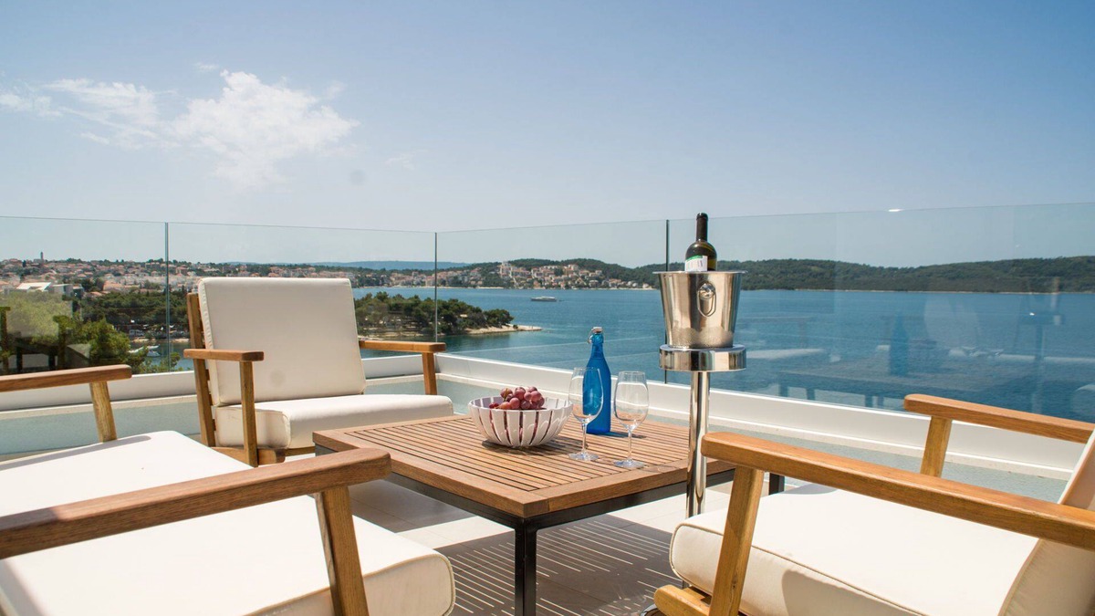Trogir Apartment | Penthouse Deep Blue near Trogir