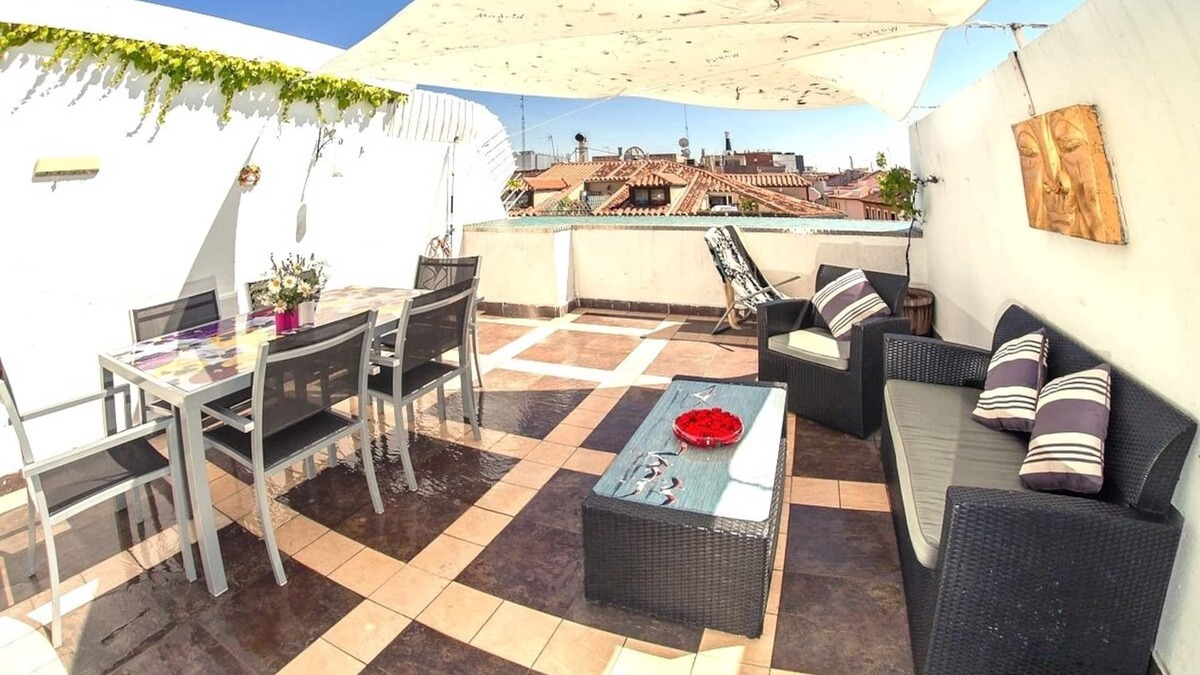 Centro Apartment | Penthouse in Puerta del Sol of 45Mt2 plus terrace of 25 Mt2