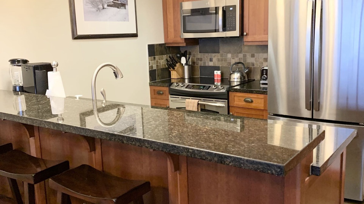 Snowmass Village Condo | Penthouse In Snowmass Base Village steps to skiing- 50 ft. to slopes, 2 hot tubs