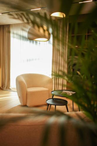 Pantelimon Apartment | Penthouse Lebada Lake View