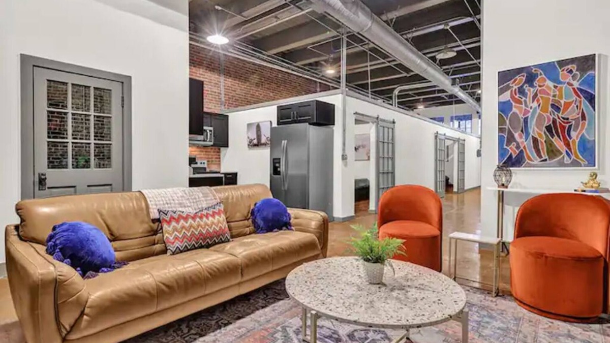 Five Points South Apartment | Penthouse Loft Downtown Huge Unit