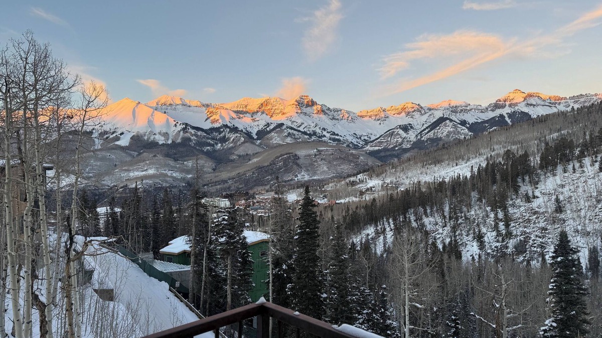 Mountain Village Villa | Penthouse Mountain Villa - Ski-in/Ski-out on Sundance run.