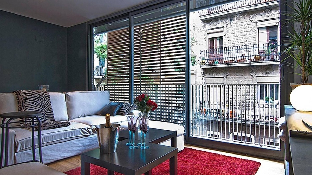 la Vila de Gracia Apartment | Penthouse near Diagonal Pool Terrace 2 bedrooms 6 pax