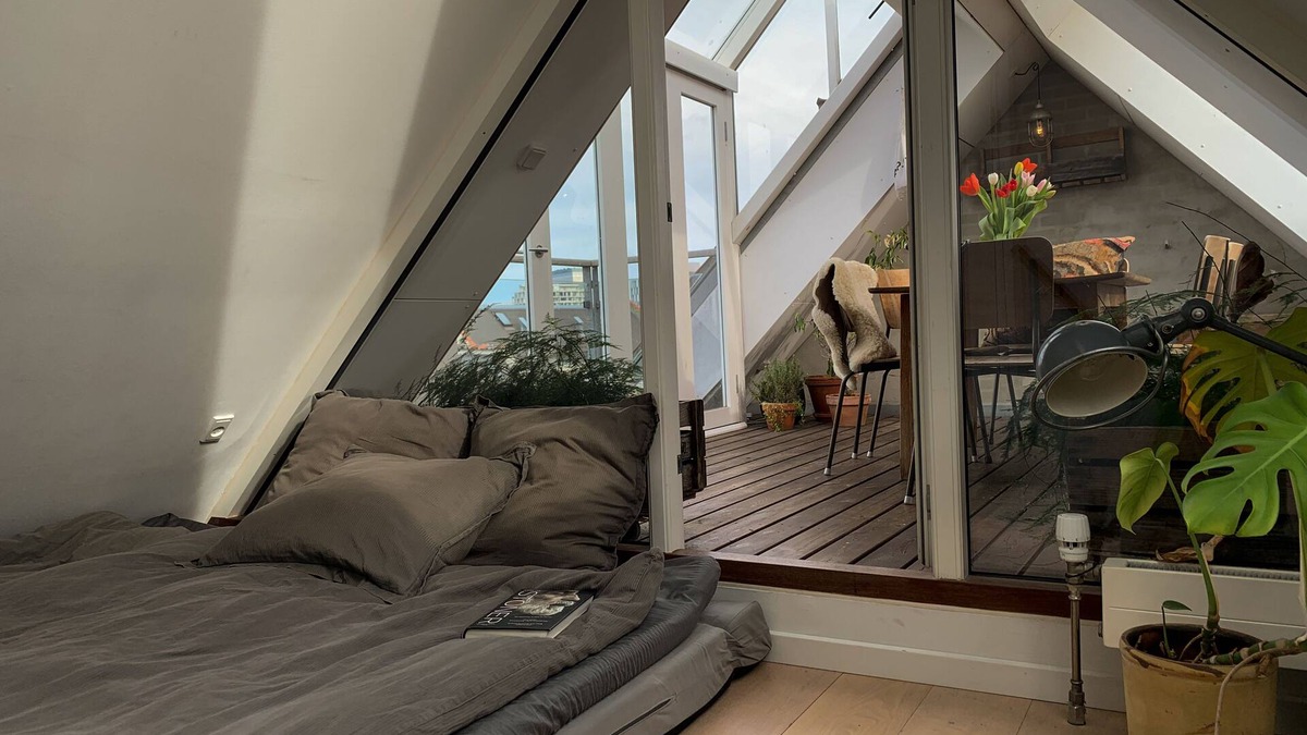 Osterbro House | Penthouse, private rooftop, near downtown and and the ocean.