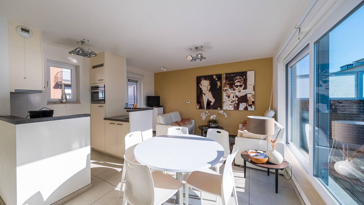 Middelkerke Apartment | Penthouse with 2 spacious terraces