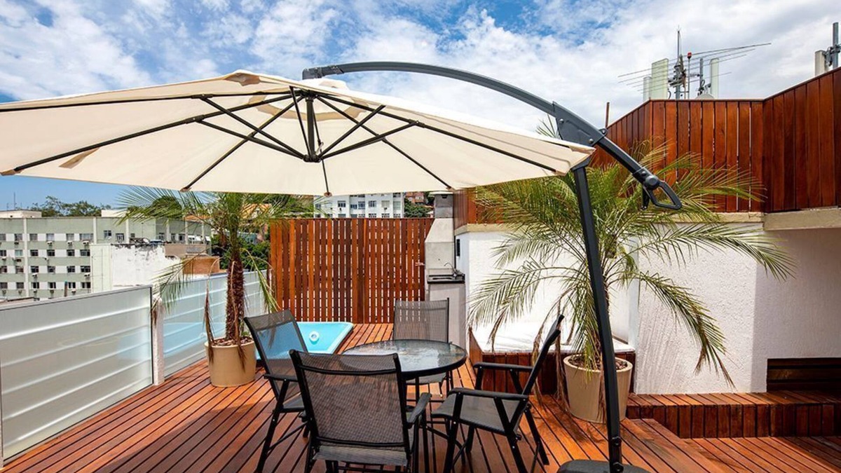 Copacabana Condo | Penthouse with Terrace, BBQ and Pool - 4 Bedrooms