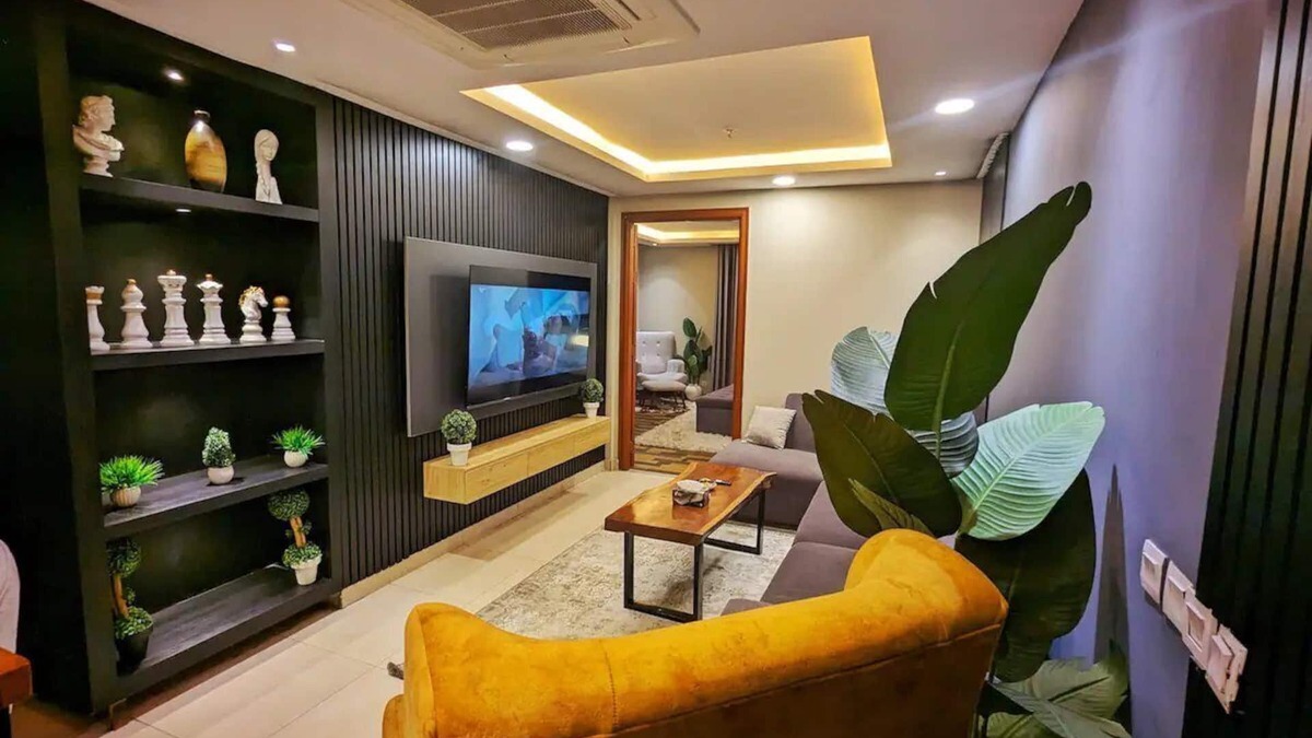 Lahore Apartment | Penthouse with Lahore city view