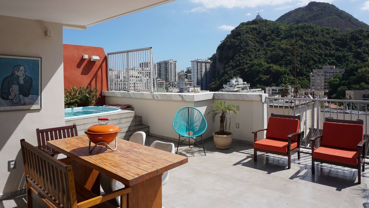 Zona Sul Apartment | Penthouse with pool and Christ view