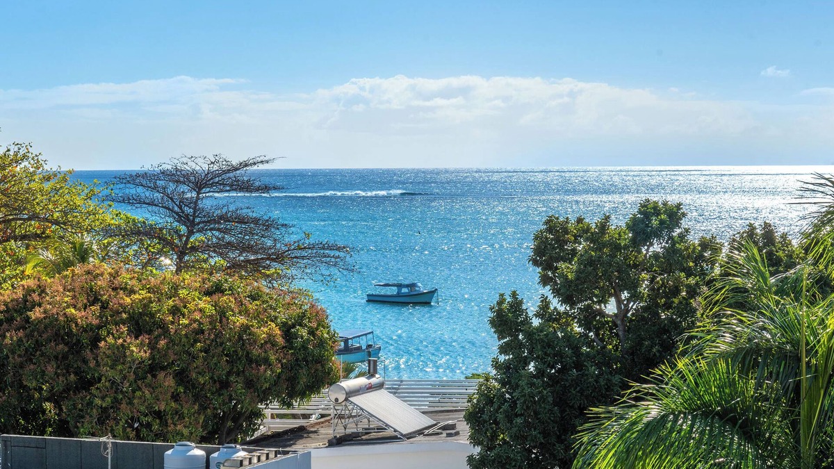 Trou aux Biches Apartment | Penthouse With sea View at Mont Choisy, 2 min Walking From the Beach